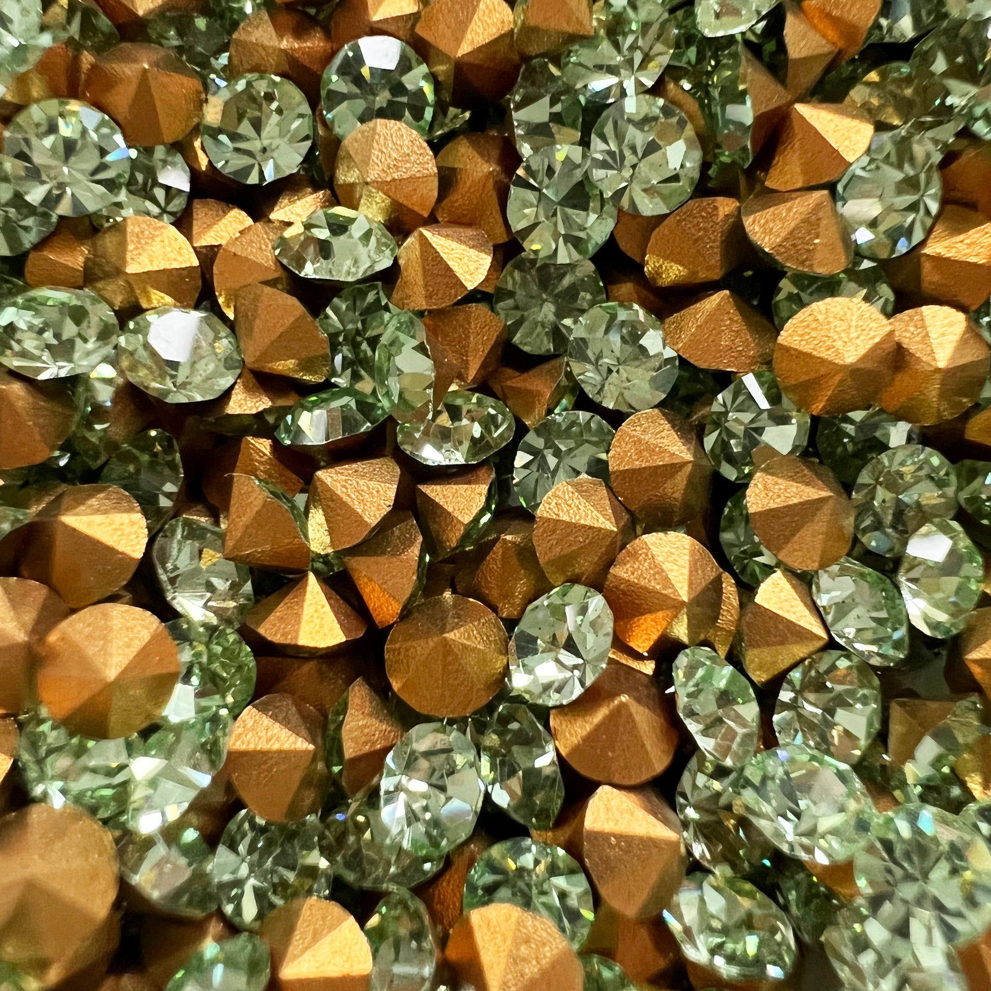 17ss Chaton - Pointed Back Rhinestone (4-4.1mm) - choose color – Bead ...