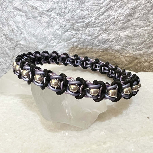 Coyote Single Row Stretch Bracelet Kit with Video Class - Black, Lavender & Sterling Silver Plated Beads