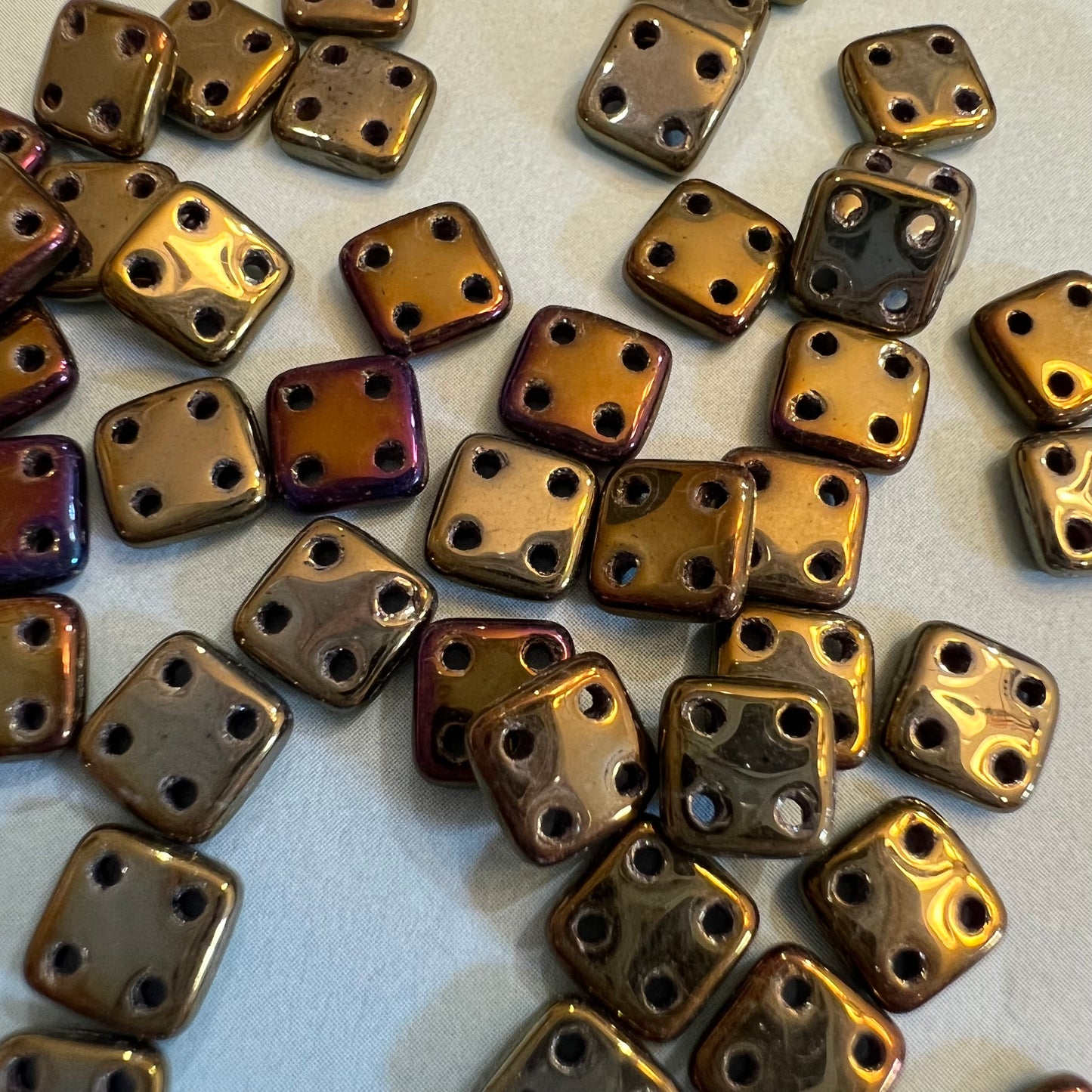 Quadratile 4 Hole Beads (50 pack) - choose color