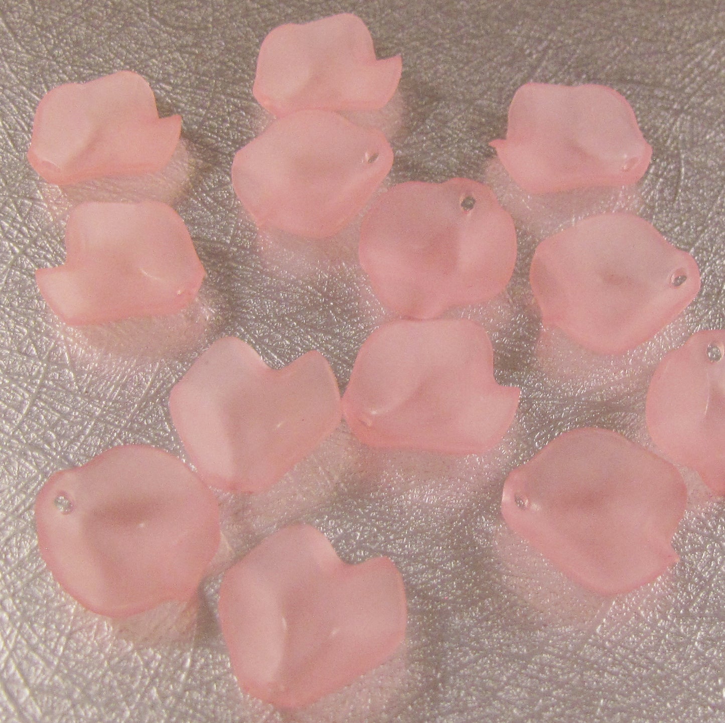 Frosted & Opaque Small Flower Petals