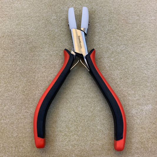 Super Fine Ergo Double Nylon Jaw Flat Nose Pliers Red